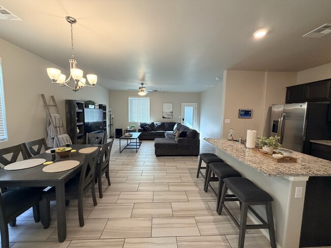 Photo - 1418 Santa Thomas St