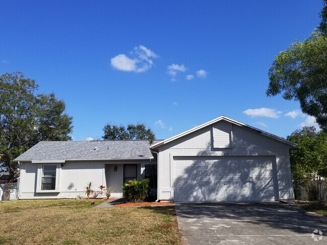 Building Photo - Charming 3 Bedroom 2 Bathroom Single Famil... Rental