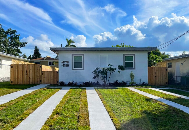 Photo - 1178 NE 112th St Unit 1178