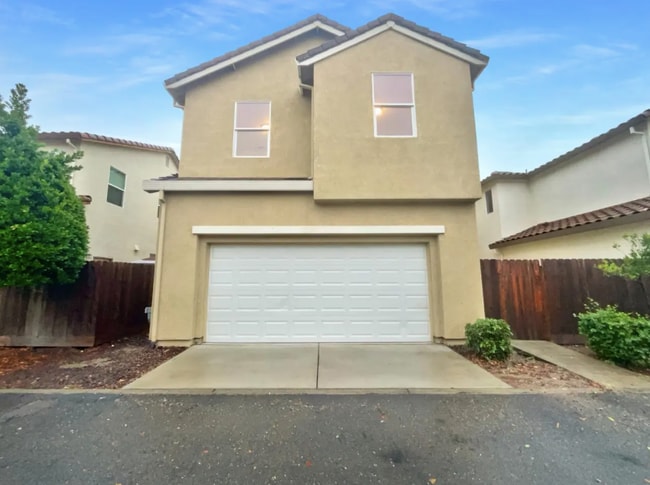 Photo - 1817 Terracina Dr