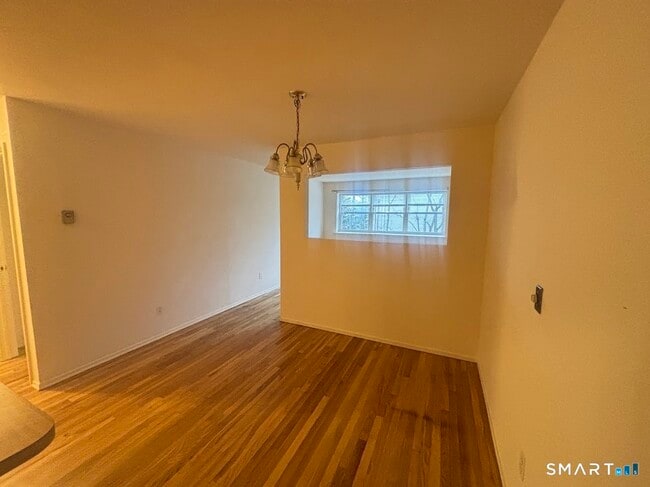 Photo - 637 Cove Rd Unit A12