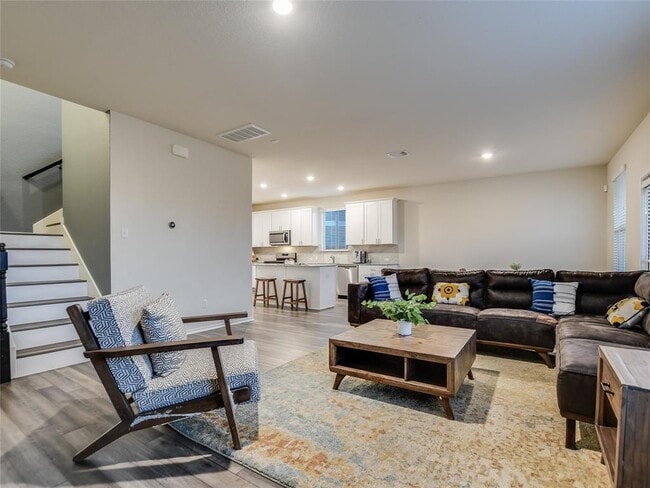 Photo - 441 Bella Luna Way