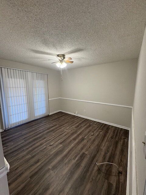 Photo - 126 Oakmont Dr