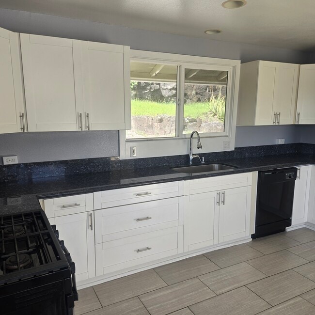 Photo - 1720 Palolo Ave