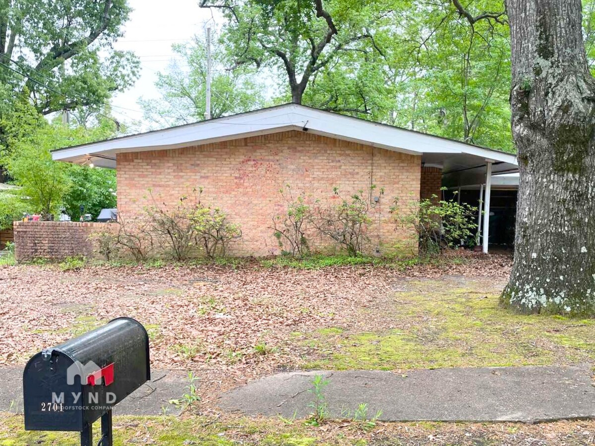 Photo - 2701 Stillwell Dr Casa
