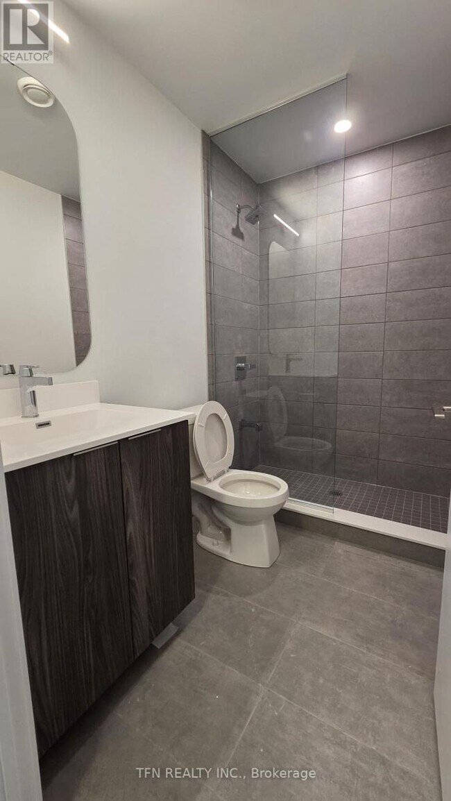 Photo - 15 Richardson St Unit 1801