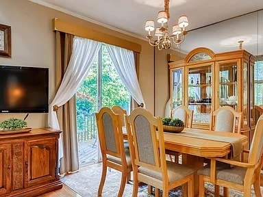 Photo - 8 Grandview Ct