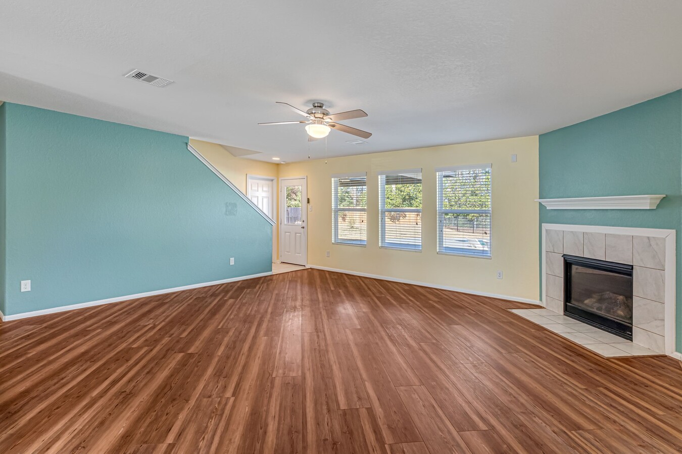 Photo - 16707 Lark Bunting Ln