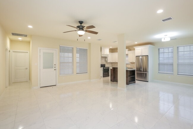 Photo - 1314 Roan Dr