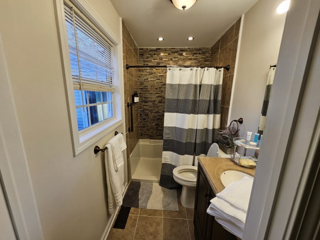 Photo - 210 Terrace Ave