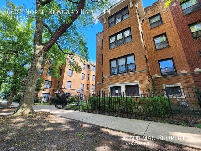 Building Photo - 6651 N Newgard Ave Unit 1N