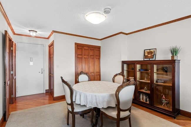 151 Tremont St Unit 17J
