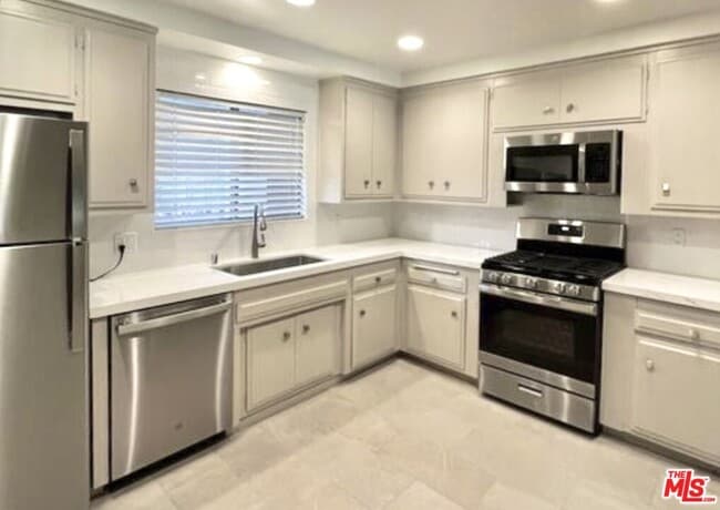 Photo - 4445 Cartwright Ave Unit 210