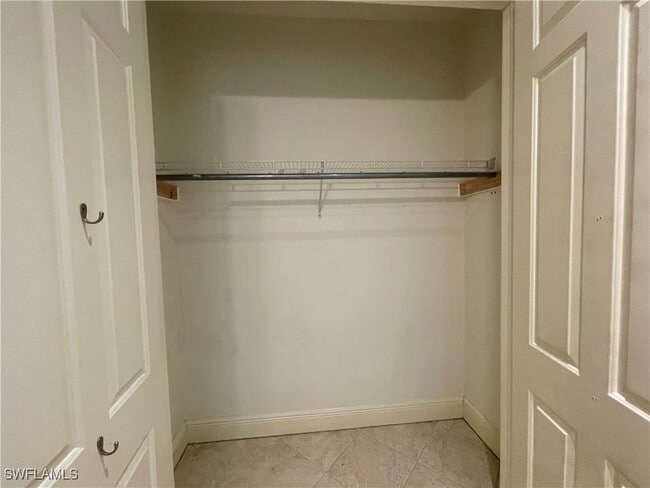 Building Photo - 4116 15th Ave SW