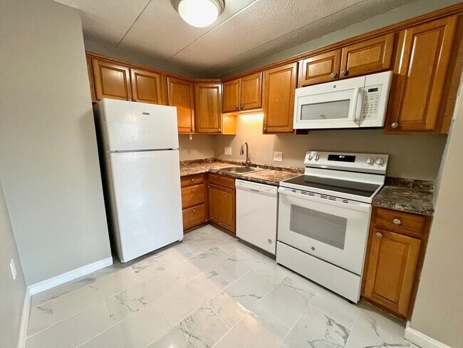 Photo - 4 Hawes St Unit 23