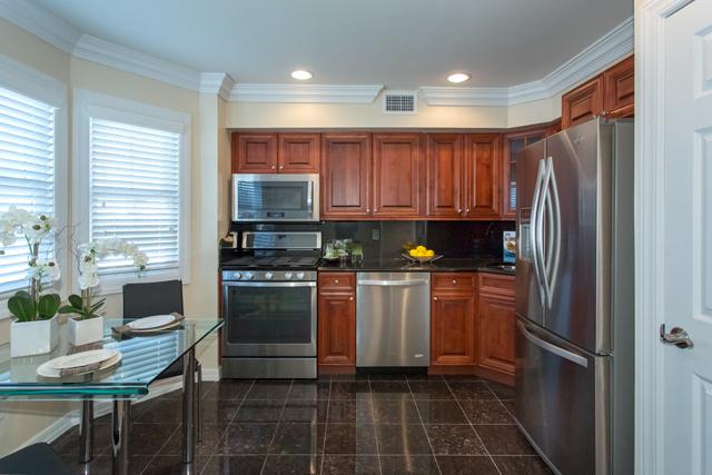 Photo - Fairfield Courtyard At Middle Island