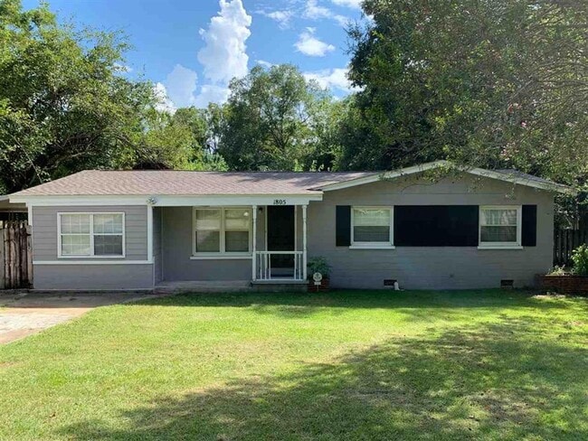 Building Photo - 1805 Mayhew St Unit 1805 Mayhew Street-1