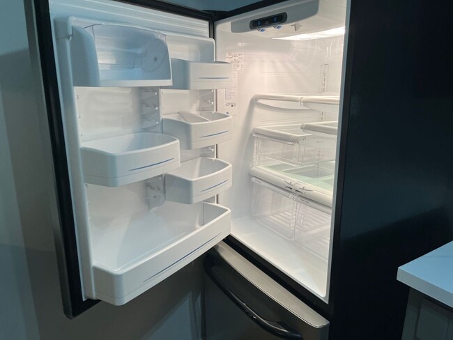 Photo - Recently Updated 2/1 Townhome off Mahan