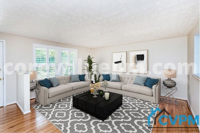 Photo - 1406 Point O Woods Ct