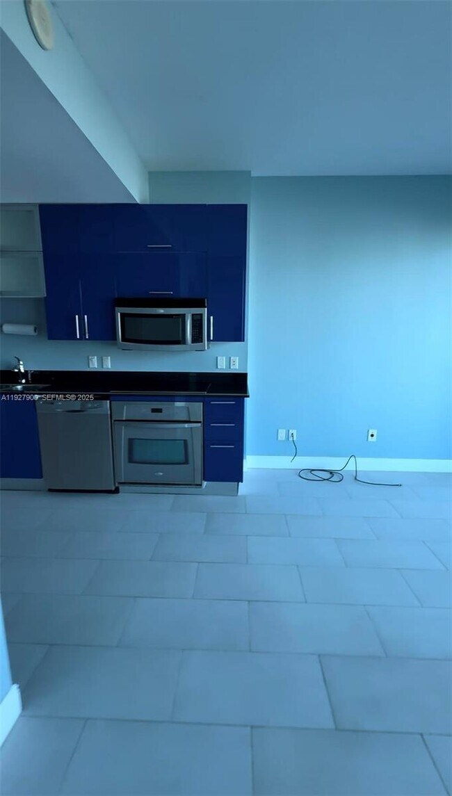 Photo - 60 SW 13th St Unit 1219