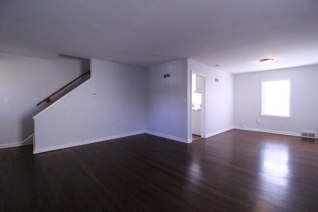 Photo - November FREE On This 2 Bedroom 2 Bath