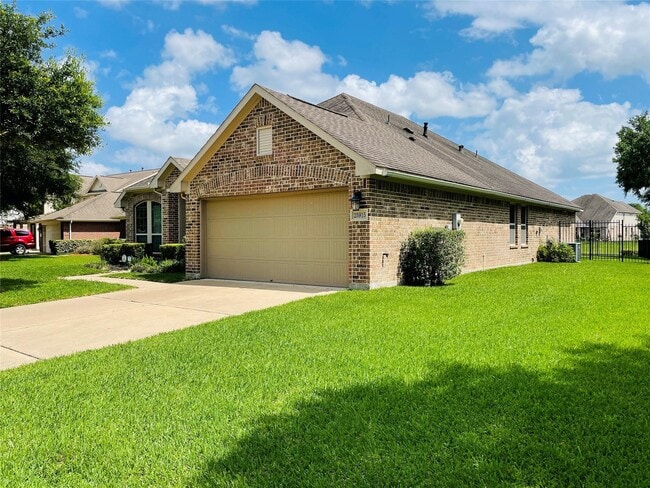 Photo - 25915 S Lakefair Dr