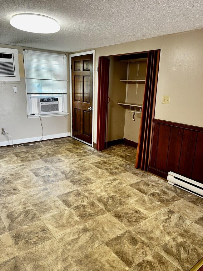 Photo - Charming 1-Bedroom Upstairs Unit in Dunn, NC! Unit C