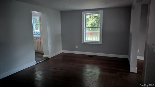 Photo - 12 Union Ave