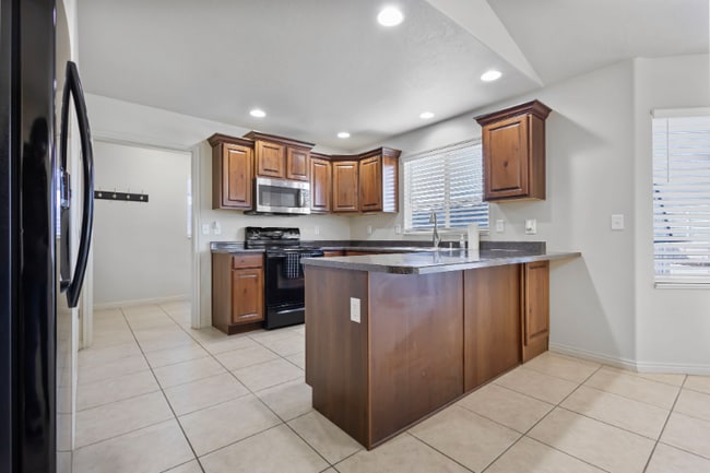 Photo - 5758 W Lugano Dr