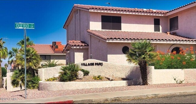 Condominio - 2095 Mesquite Ave Unidad # 23