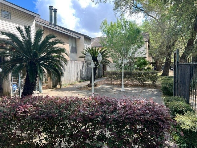 Photo - 7918 Prestwood Dr Unit 12