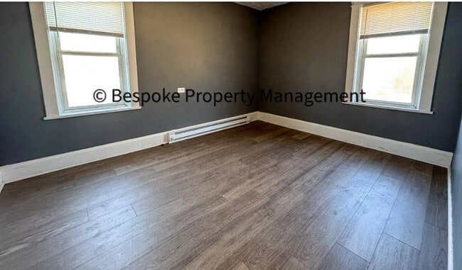 Photo - 158 Main St Unit 3