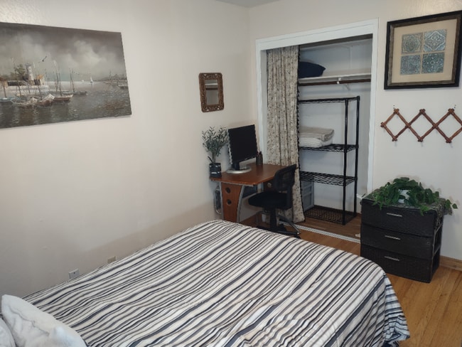 Photo - 1 E Covell Blvd