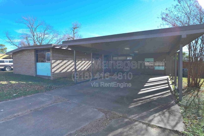 Photo - 5306 E 26th St