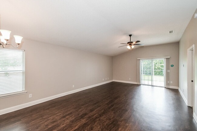 Photo - 8785 Chambore Dr