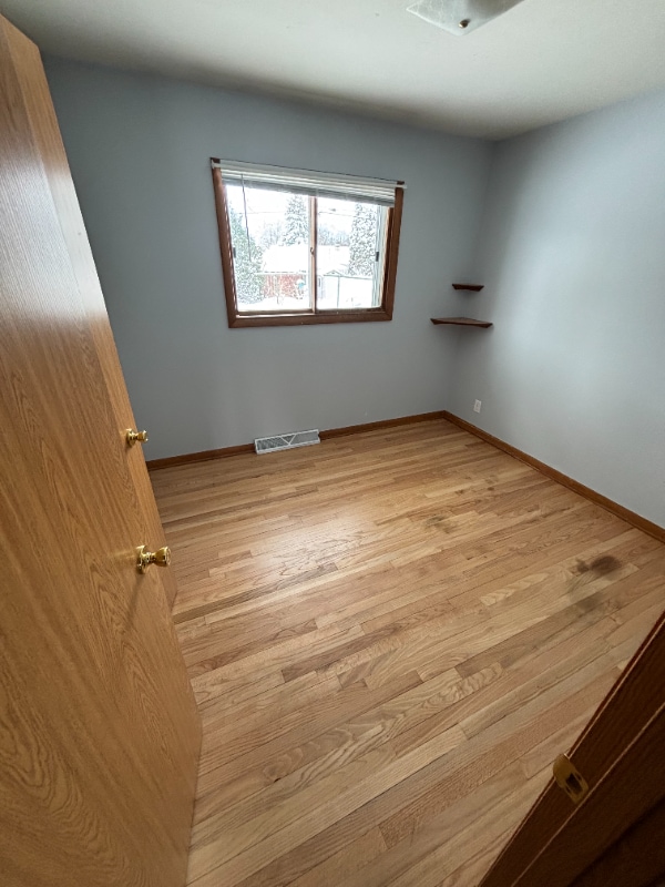 Photo - 229 S Kranz Ave