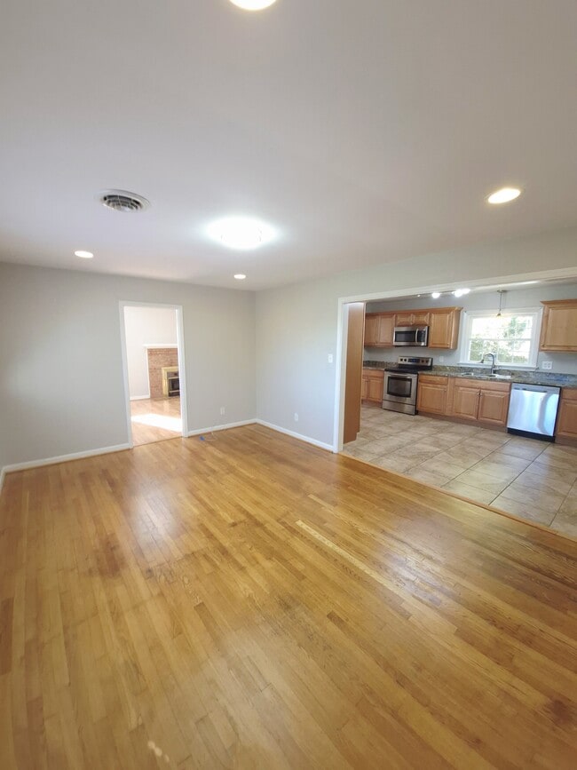 Photo - 7820 Conifer Rd
