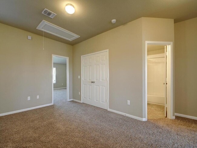 Photo - 1620 Bryant Dr Unit 1801