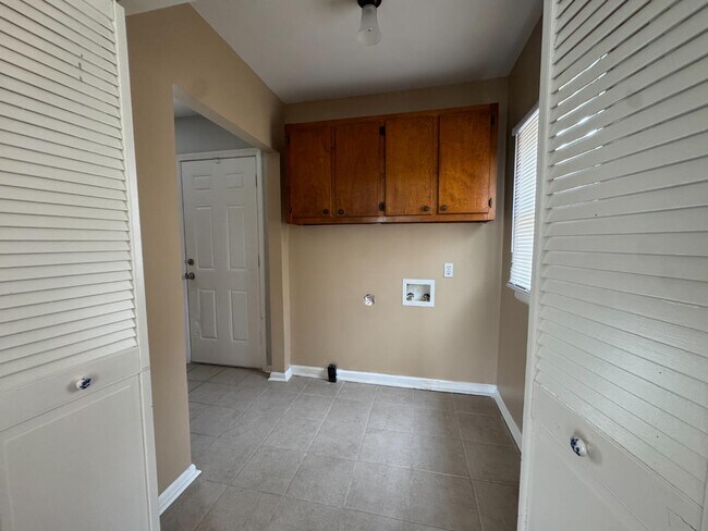 Photo - 3481 Dunn Ave