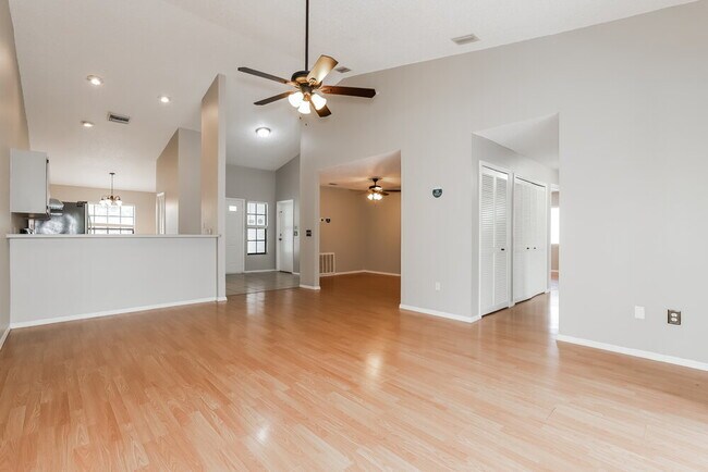 Photo - 1604 Sanderling Ct