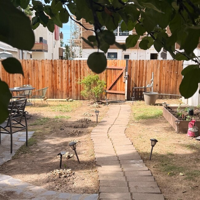 Photo - 2612 Q St Unidad 2612 Q Street