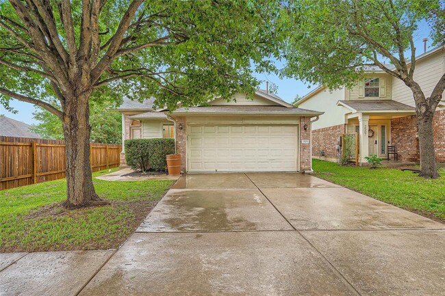 Photo - 2505 Wilma Rudolph Rd House