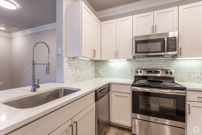 Building Photo - Vibe, Value & Views – All in One Place Rental