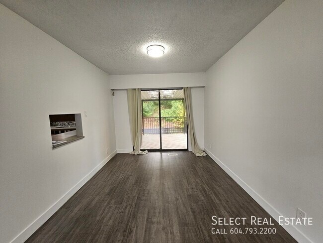 Photo - 13454 Crestview Dr