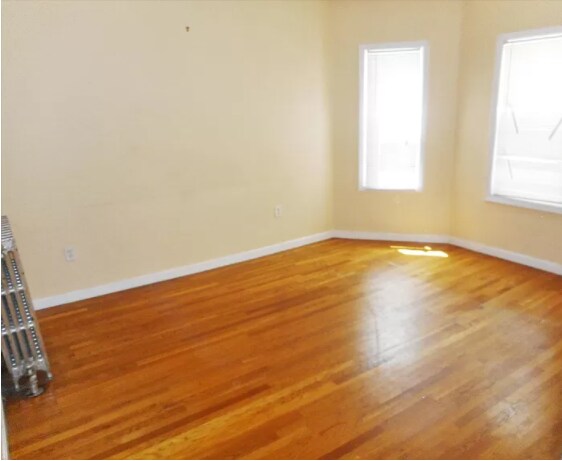 Photo - 114 Greenbrier St Unit 1