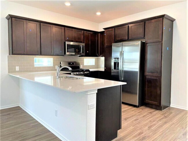 Photo - 1513 Weatherford Ln