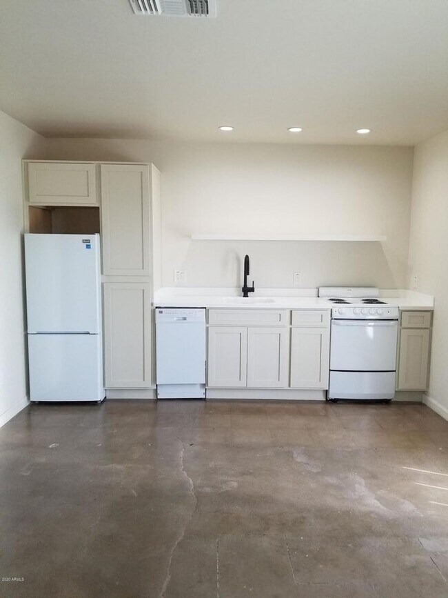 Photo - Garfield District Rental