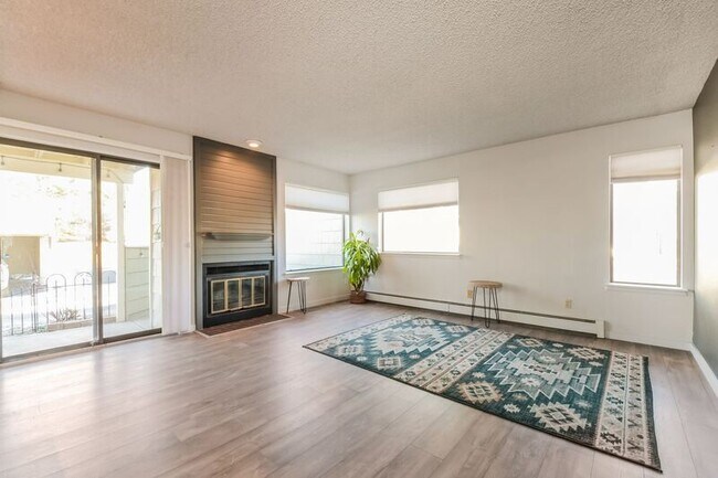 Photo - 6844 Countryside Ln Unit 284