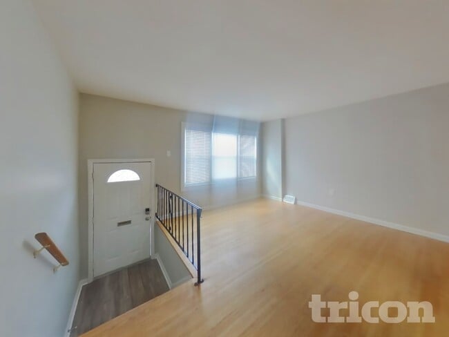 Photo - 1229 Tyler St