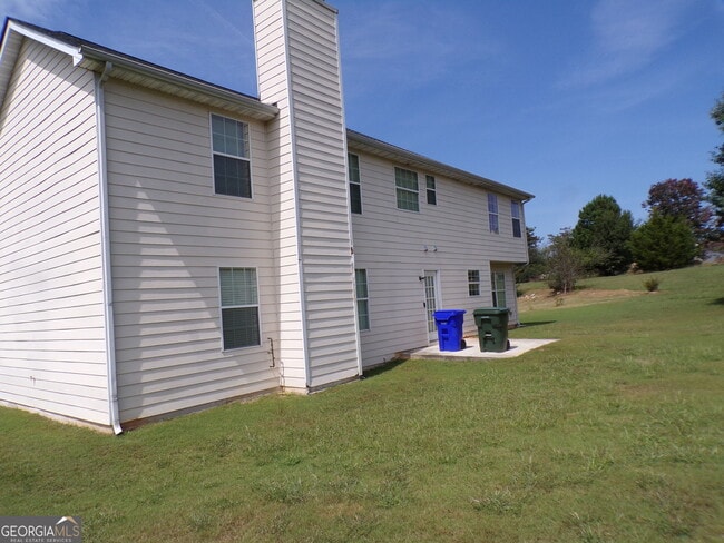 1527 Paceville Ct NE